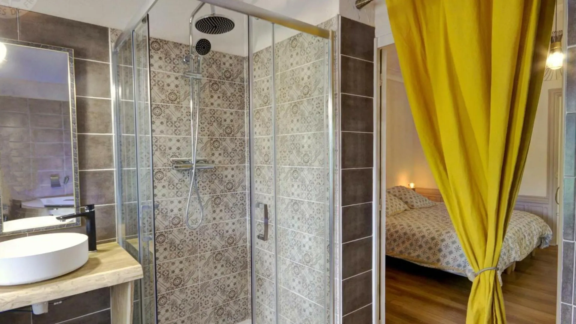 펜션 Saint-Denis-de-Cabanne Gite Charmant Avec Spa Privatif, Cheminee, Jardin De 2000M², A La Campagne, Proche Loire Et Saone-Et-Loire - Fr-1-496-230 빌라